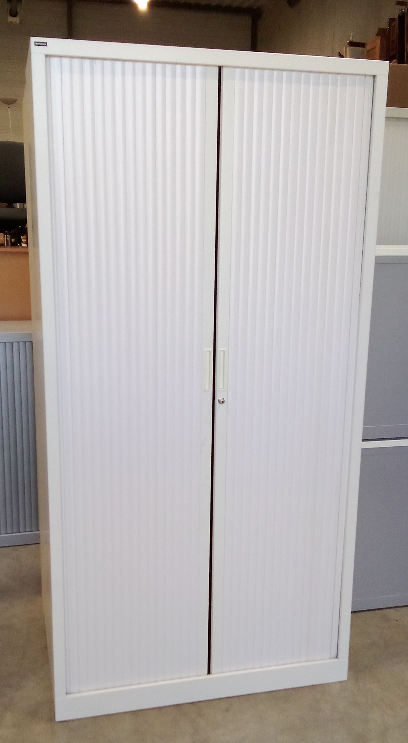 ARMOIRE HAUTE METALLIQUE