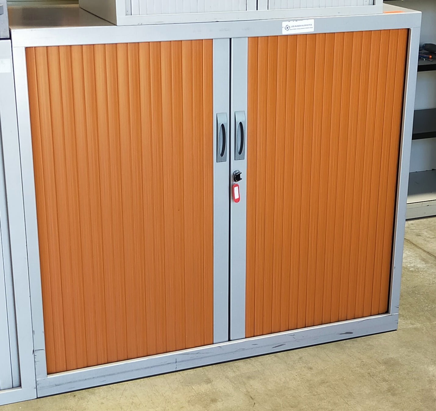 ARMOIRE BASSE METALLIQUE