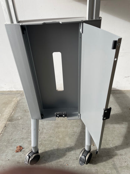 support vidéo projecteur mobile