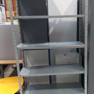 Etagère métallique industrielle